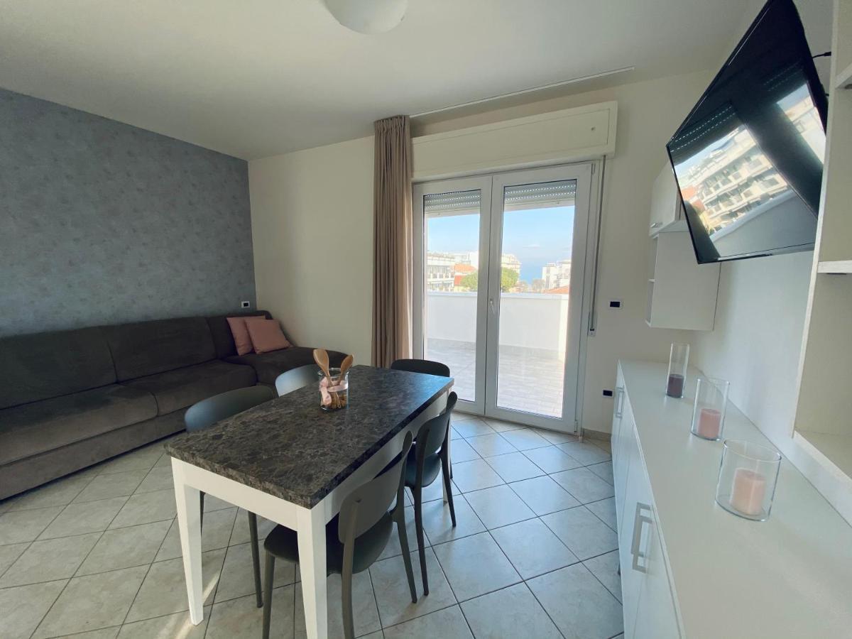 Rimini Bay Suites&Residence Dış mekan fotoğraf