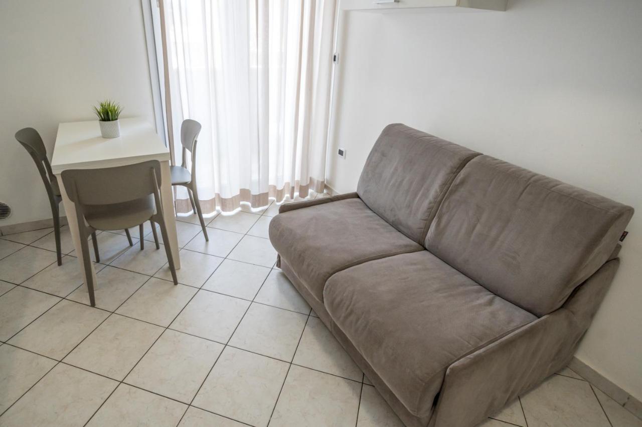 Rimini Bay Suites&Residence Dış mekan fotoğraf