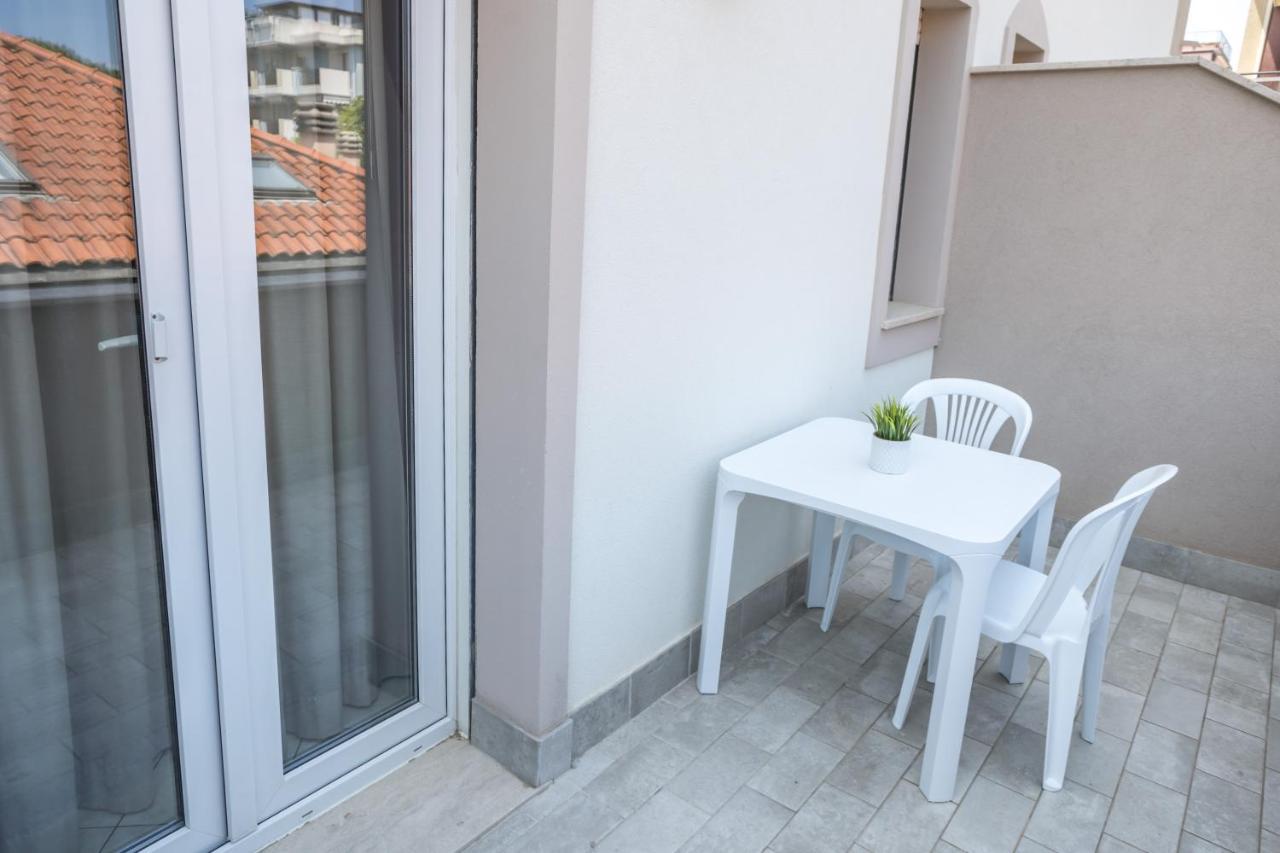 Rimini Bay Suites&Residence Dış mekan fotoğraf