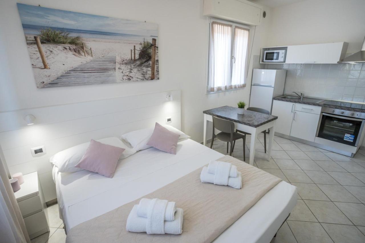 Rimini Bay Suites&Residence Dış mekan fotoğraf