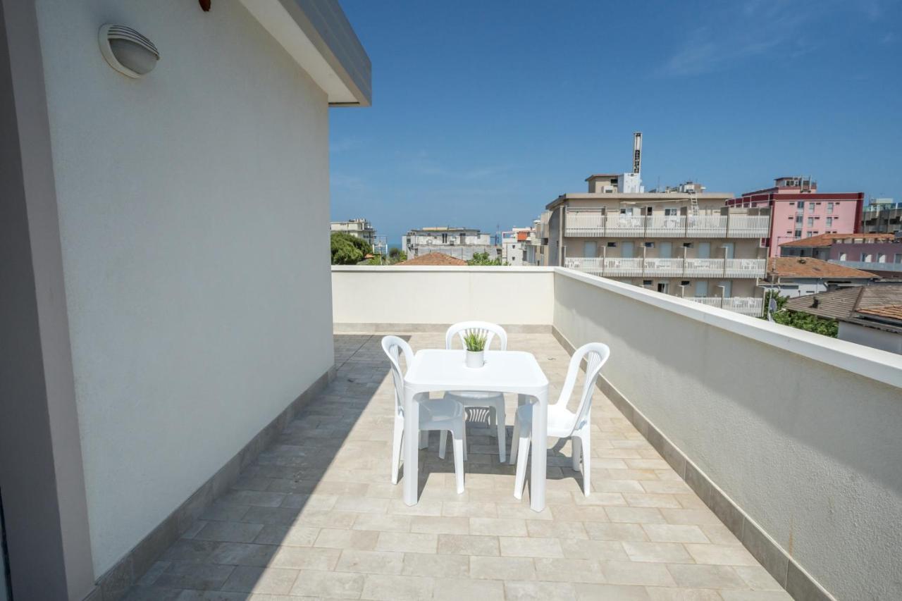Rimini Bay Suites&Residence Dış mekan fotoğraf