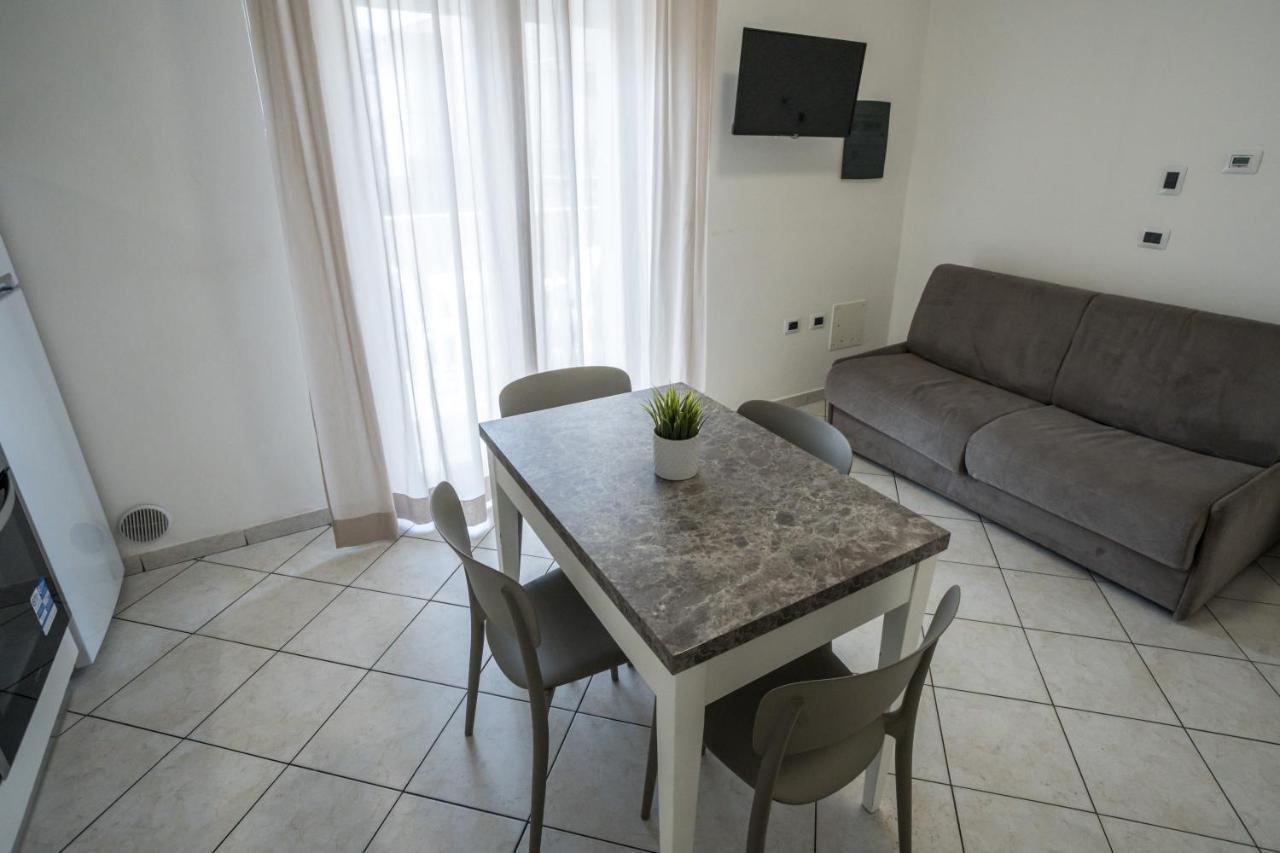 Rimini Bay Suites&Residence Dış mekan fotoğraf