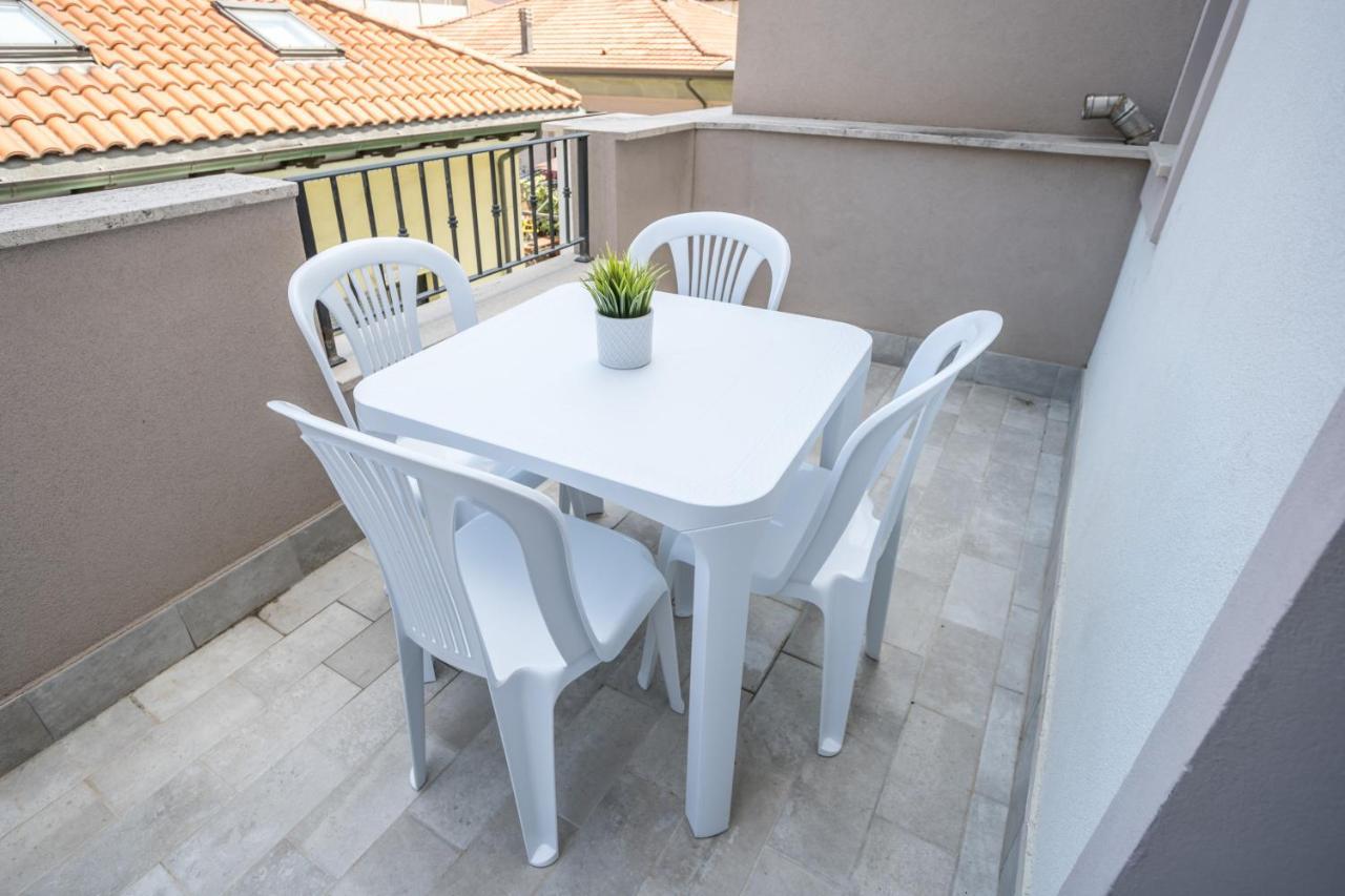 Rimini Bay Suites&Residence Dış mekan fotoğraf